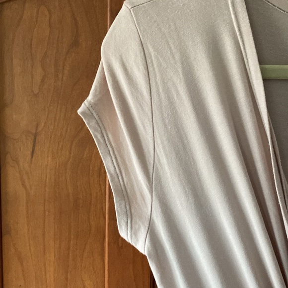 Long beige dress - Picture 5 of 7